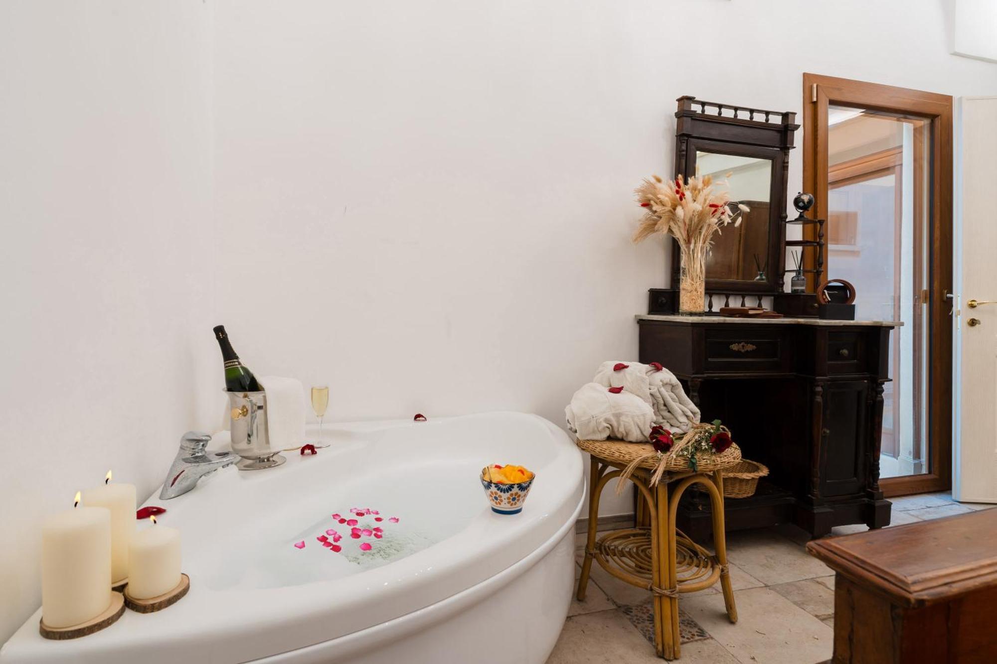 Dimora Tizzi - Boutique Apartment - By Just Houses Srl Alessano Esterno foto
