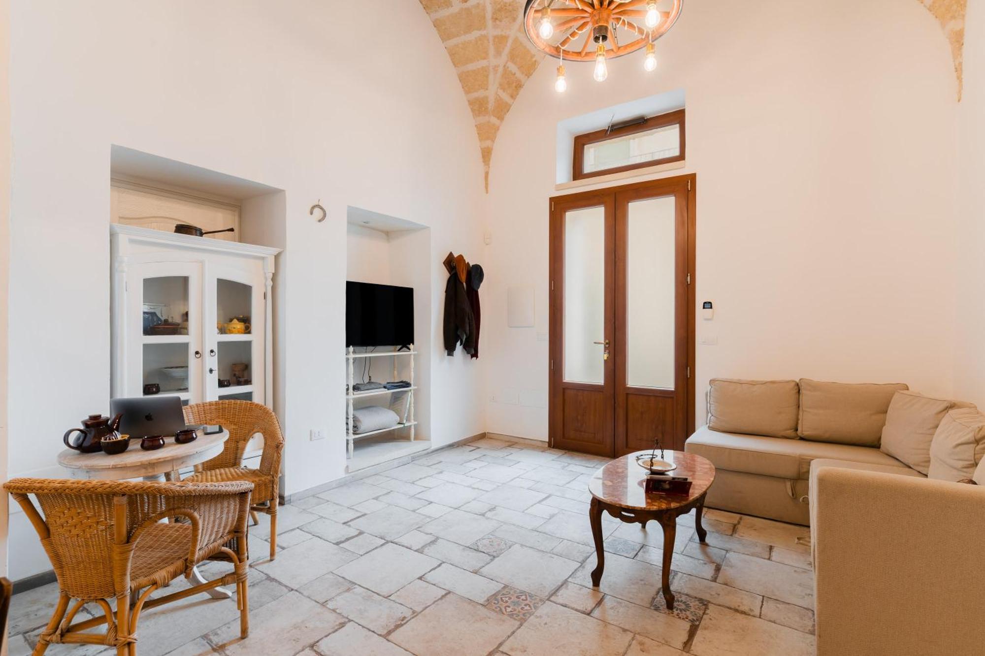 Dimora Tizzi - Boutique Apartment - By Just Houses Srl Alessano Esterno foto